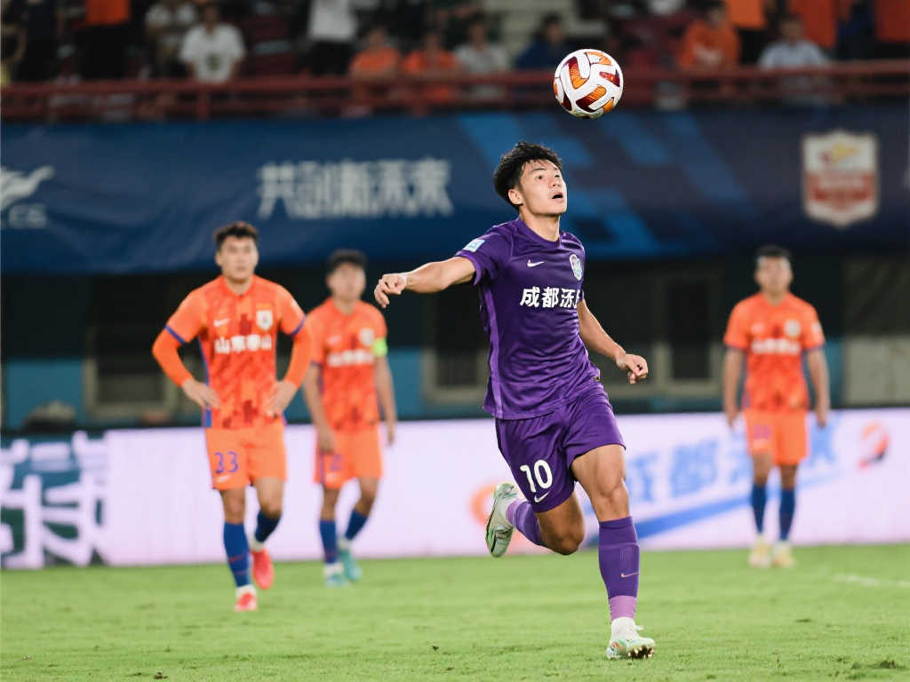 德國足球傳奇人物怒批諾伊爾言行舉止：&quot諾伊爾不再被接受為拜仁隊長＂.